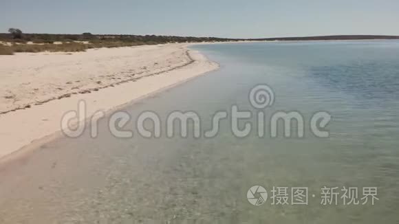 海岸线和海滩拍摄视频