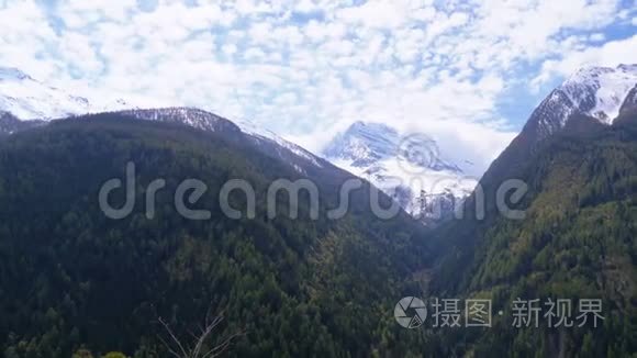 瑞士阿尔卑斯山雪山峰全景视频