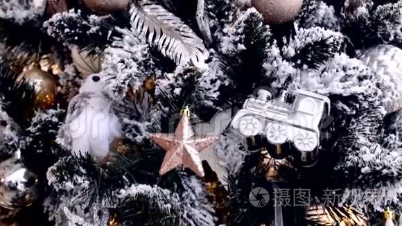 圣诞节或新年树的装饰视频