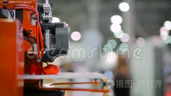 全自动三维打印机技术展览会视频