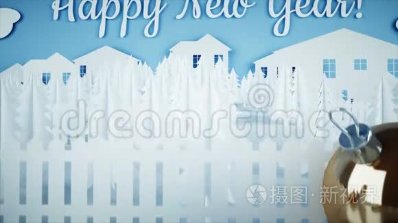 纸城在桌子上。 新年快乐，圣诞节概念。 雪人和礼物。 逼真的4K动画。