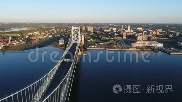 费城本富兰克林大桥的鸟瞰图视频