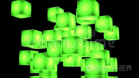 黑色背景下的环能绿光立体抽象视频