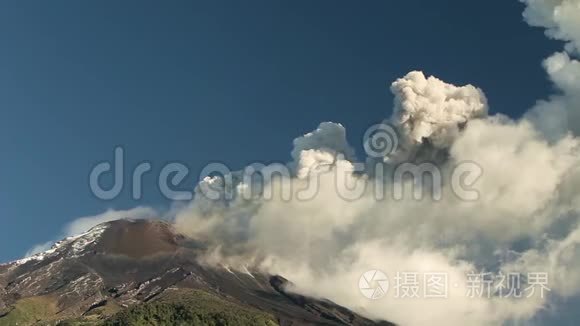 吞古拉华火山爆发视频