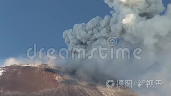 吞古拉华火山爆发视频