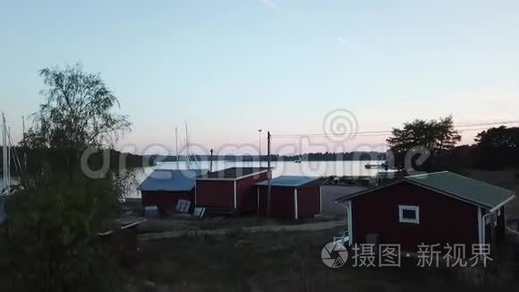 芬兰群岛船只的小港口之一视频