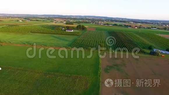 在阿米什农村地区进行空中钻探