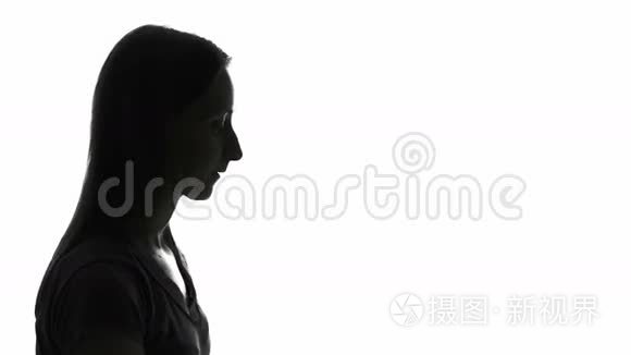 化妆的女人视频