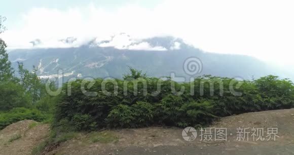 飞越高山视频