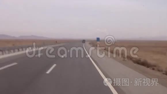 沙漠高速公路视频