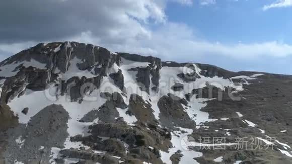 黑山杜米托山脉的鸟瞰图