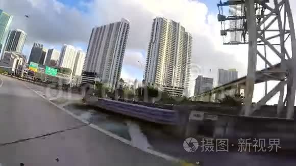 高速公路行驶视频