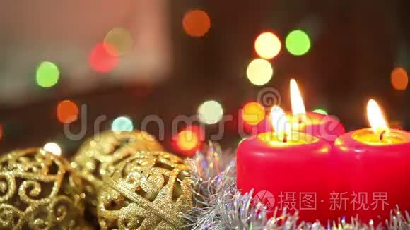 燃烧蜡烛和圣诞装饰品视频