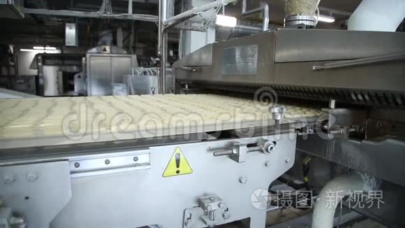 工厂的烘焙生产视频