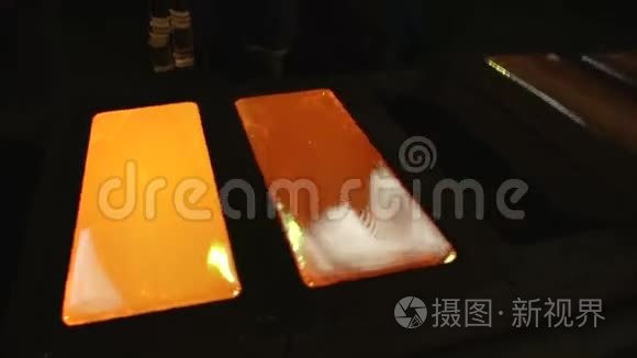 珍贵的金条丰富的黄金财富视频