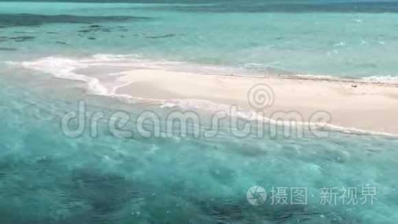 马尔代夫沙岸的海浪视频