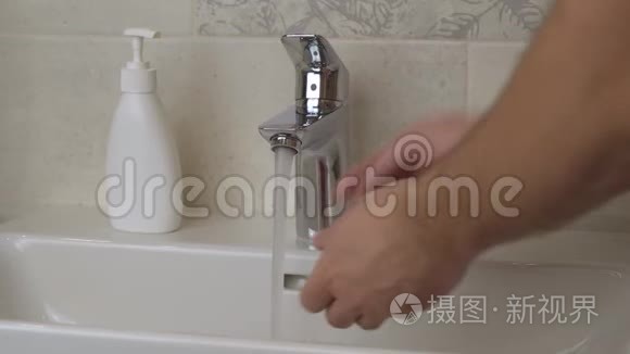 洗手，卫生，一个人洗手