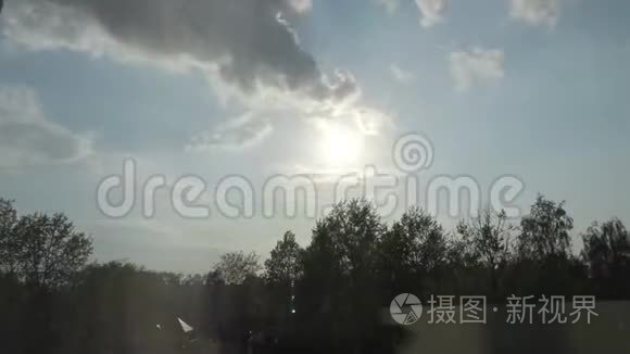 窗外的太阳运动时间推移视频视频