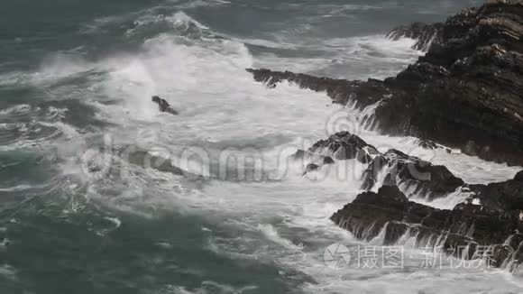 葡萄牙大西洋沿岸的暴风雨天气视频