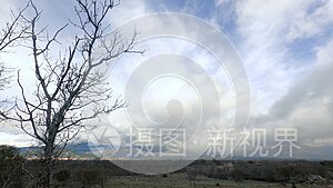 阴天山区的时间流逝视频